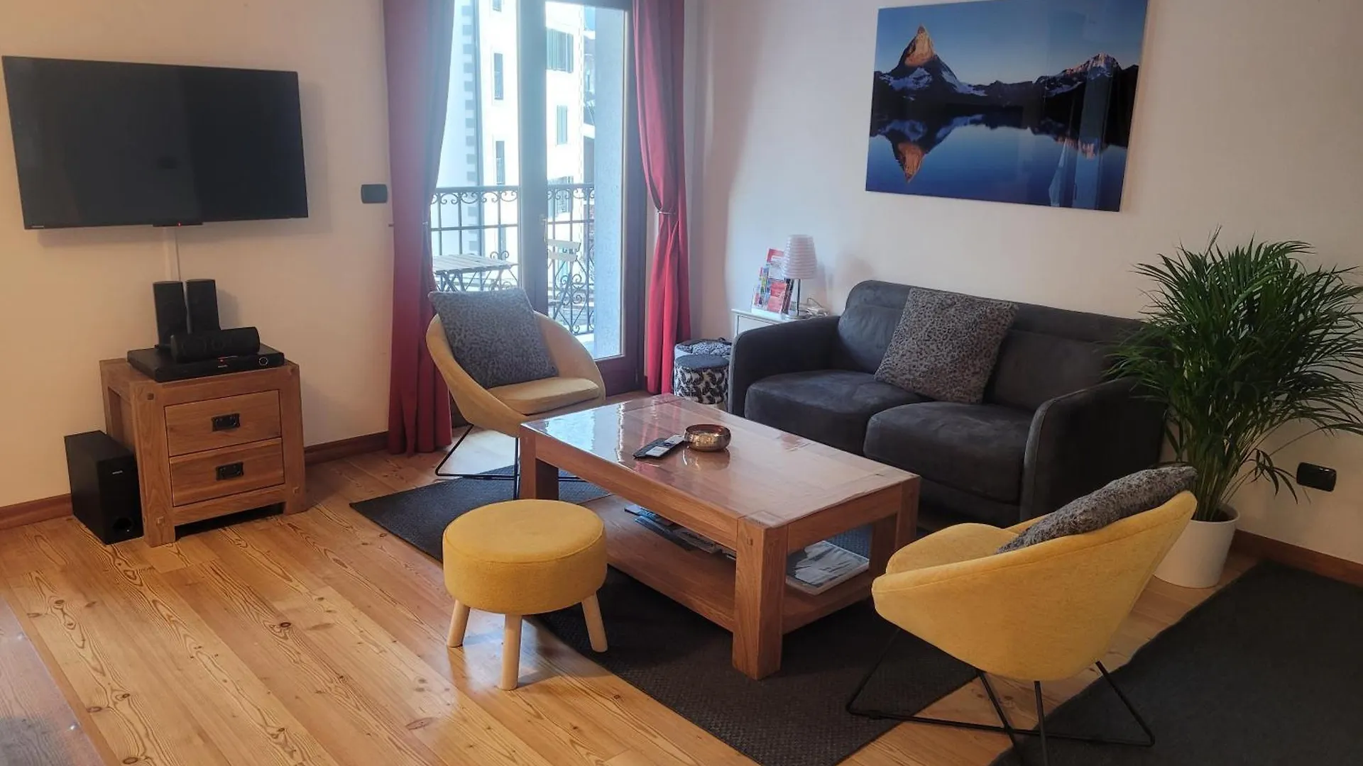 Cham'Heart, 4-Star Apartments In Chamonix Centre With Free Private Parking Francia